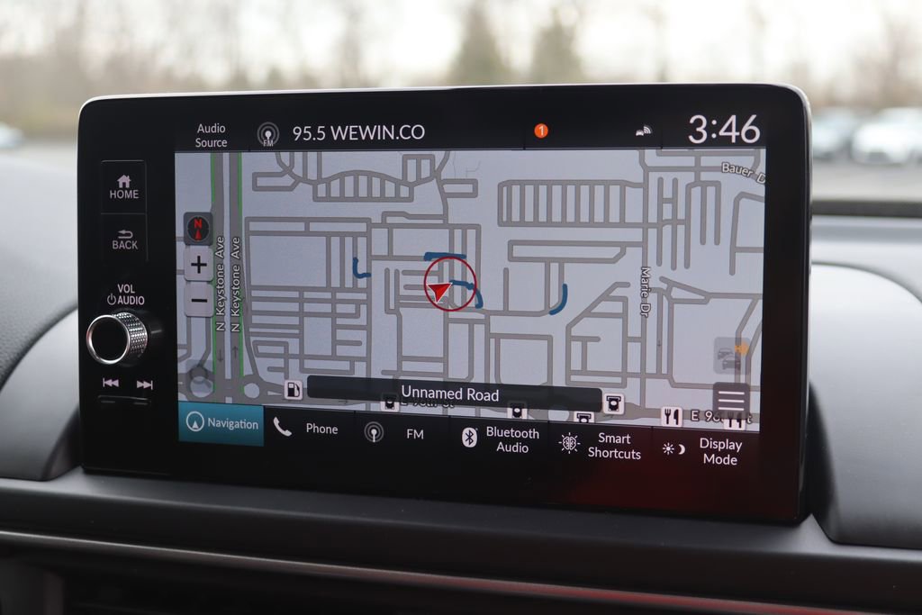 Certified 2025 Honda Pilot Touring image 27