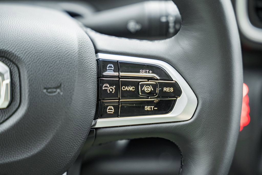 New 2025 RAM ProMaster 3500 w/ Quick Order Package 22G SLT image 24