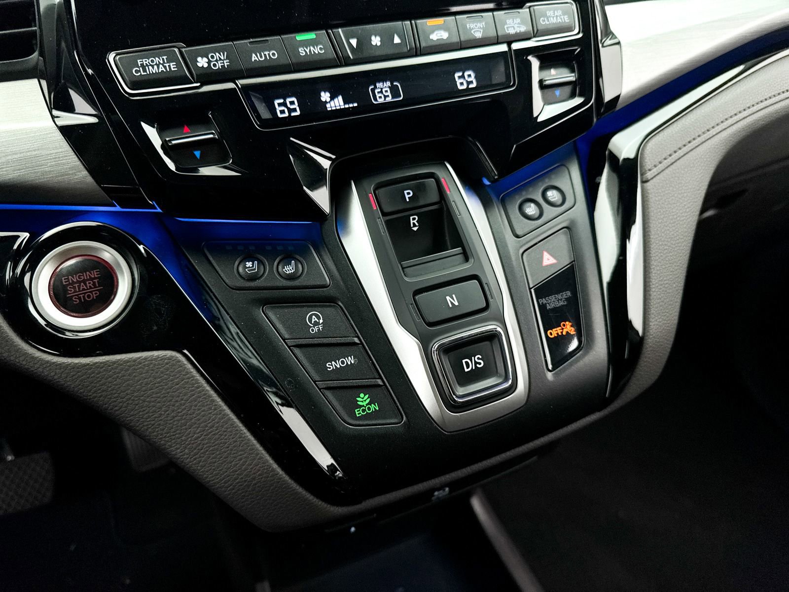 Used 2018 Honda Odyssey Elite image 25