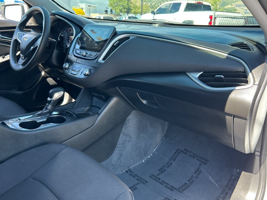Used 2024 Chevrolet Malibu LS FWD image 8