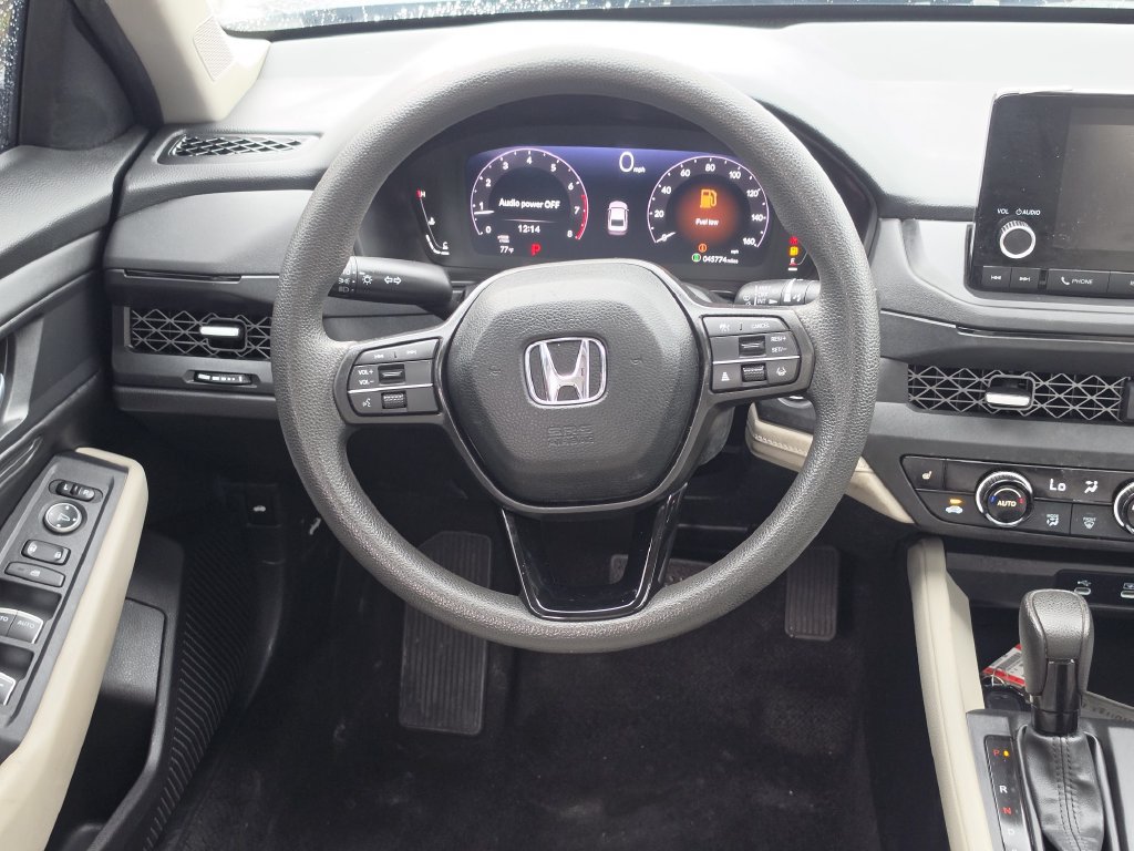 Used 2025 Honda Accord SE image 18