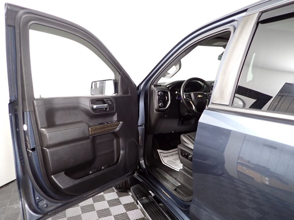 Used 2020 Chevrolet Silverado 1500 LT w/ All-Star Edition AWD/4WD image 20