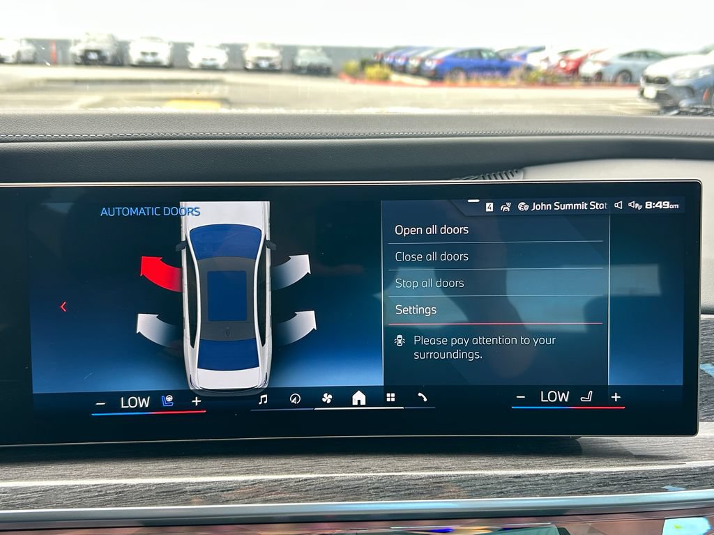 New 2026 BMW i7 M70 w/ Executive Package AWD/4WD image 25