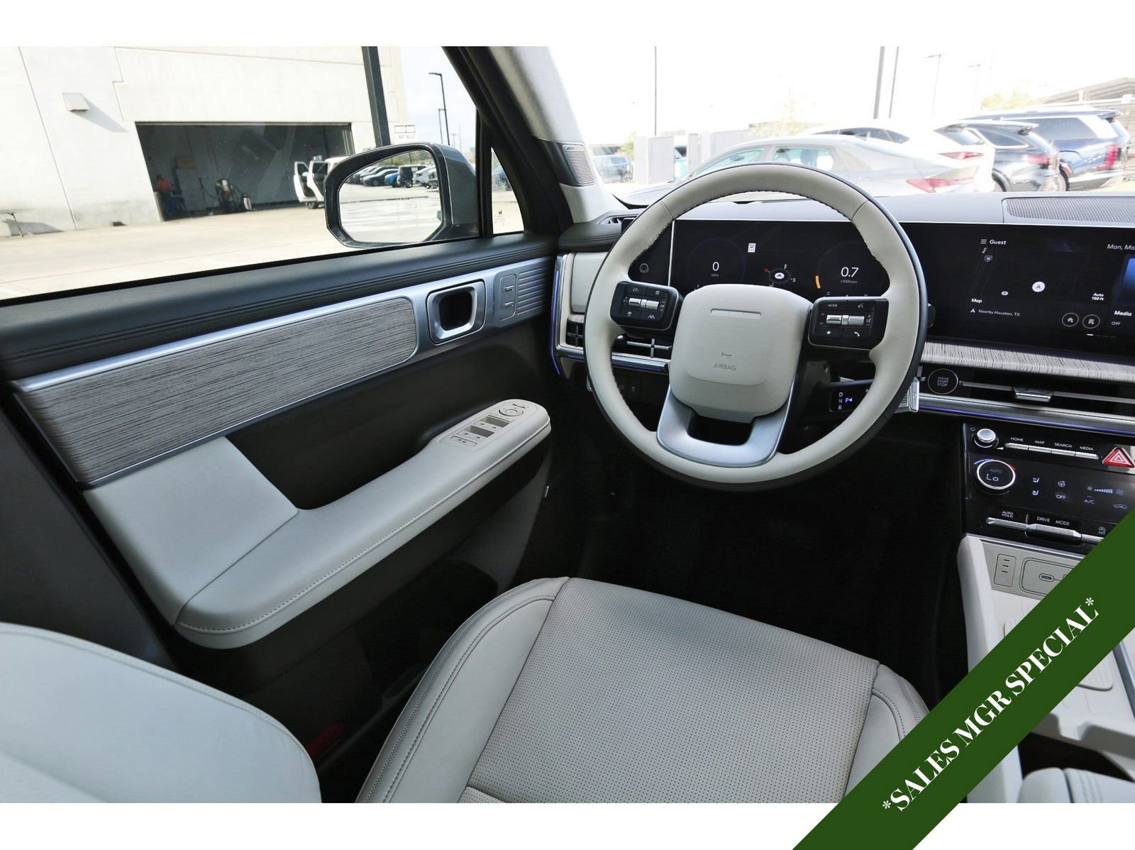 Used 2025 Hyundai Santa Fe Calligraphy image 10