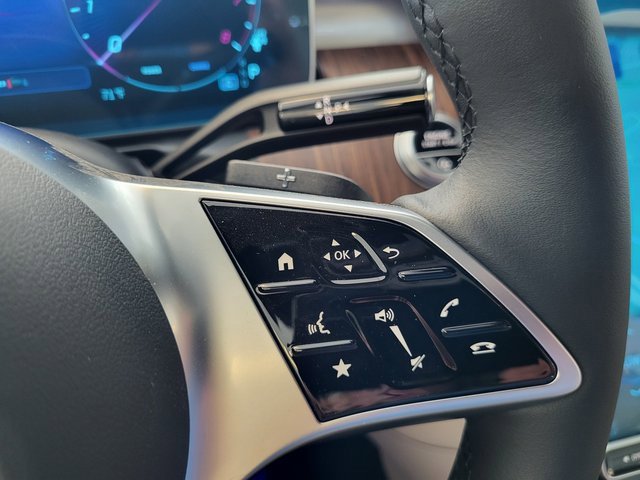 New 2025 Mercedes-Benz C 300 Sedan image 22