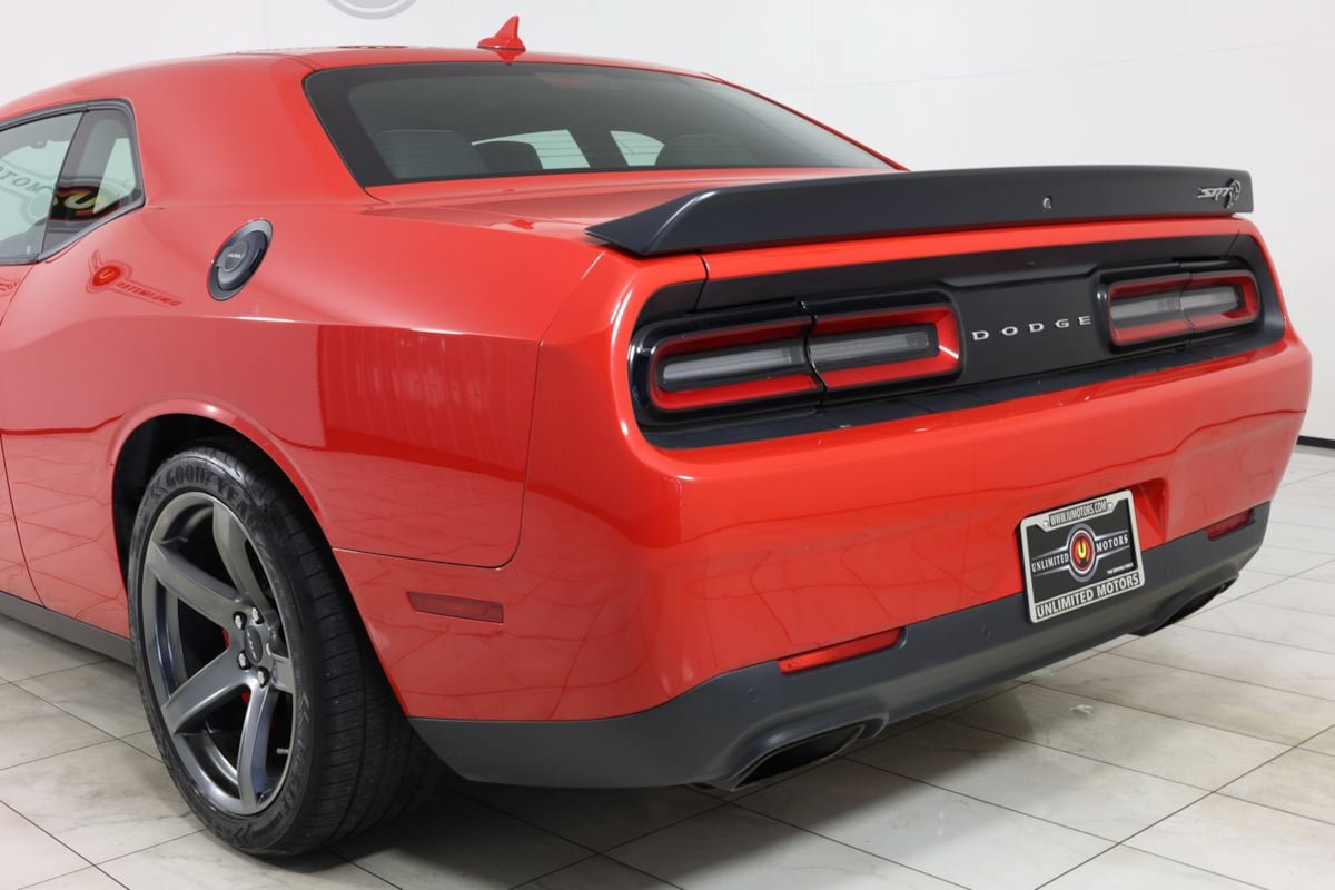 Used 2021 Dodge Challenger SRT Hellcat w/ Plus Package RWD image 41