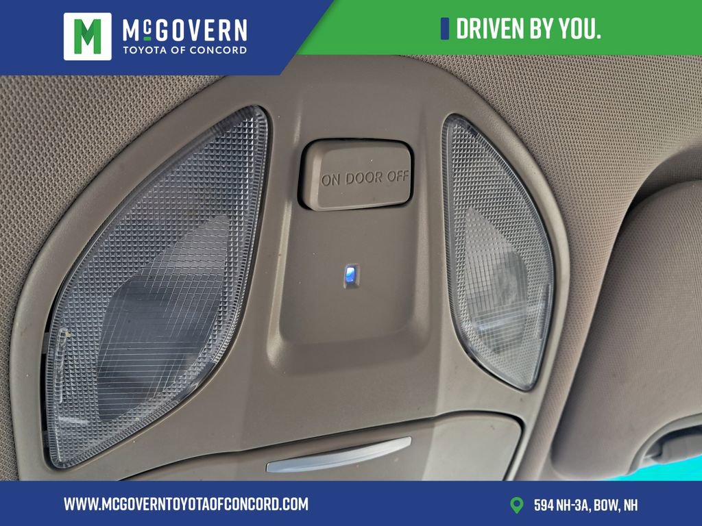 Used 2013 Hyundai Santa Fe Sport image 26