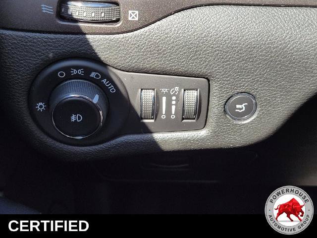 Used 2019 Jeep Cherokee Trailhawk w/ Comfort/Convenience Group AWD/4WD image 29
