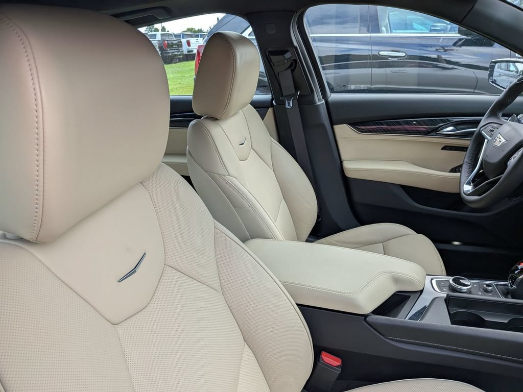 Certified 2025 Cadillac CT5 Premium Luxury w/ Technology Package RWD image 30
