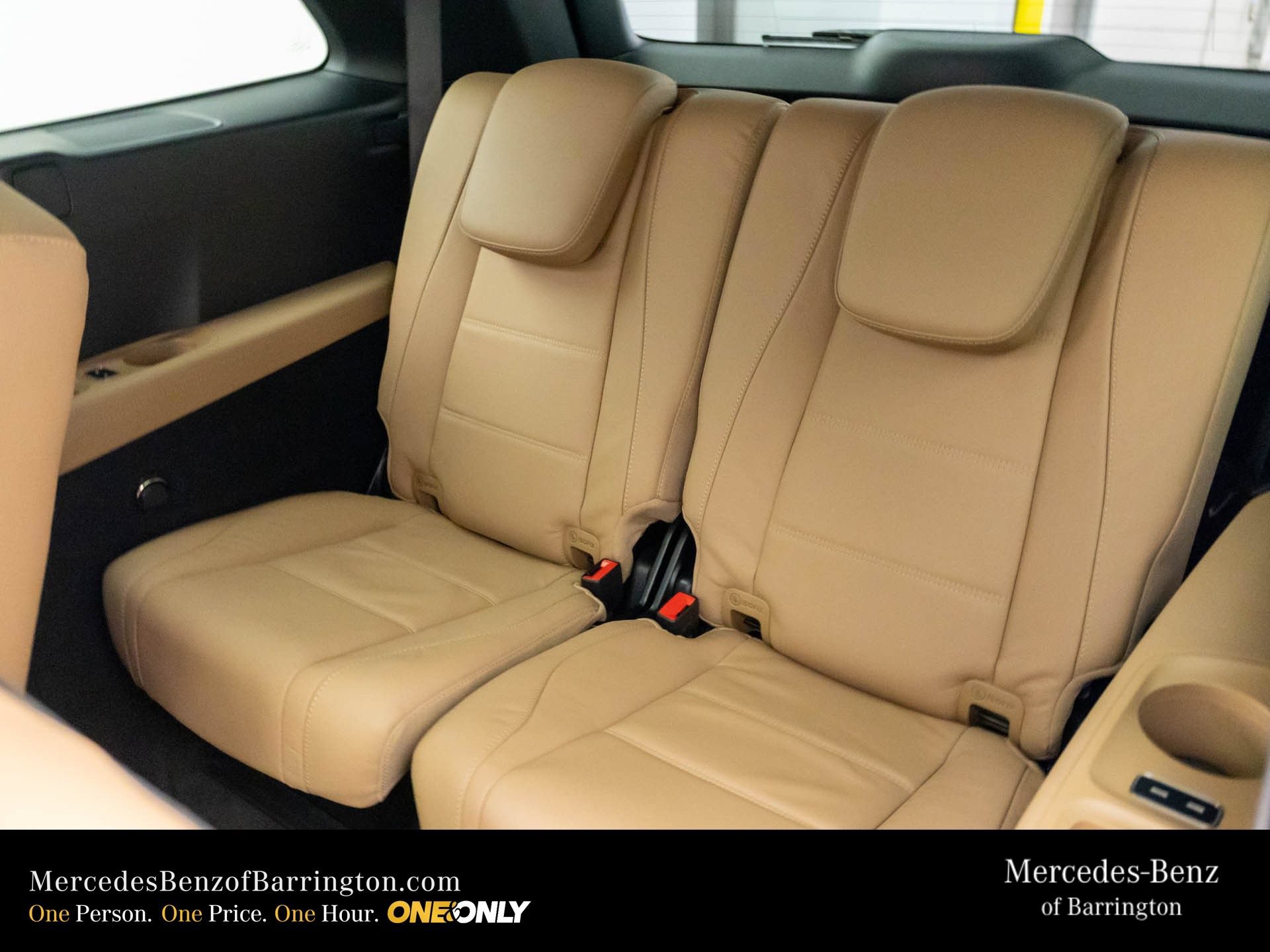 New 2026 Mercedes-Benz GLS 580 4MATIC image 21