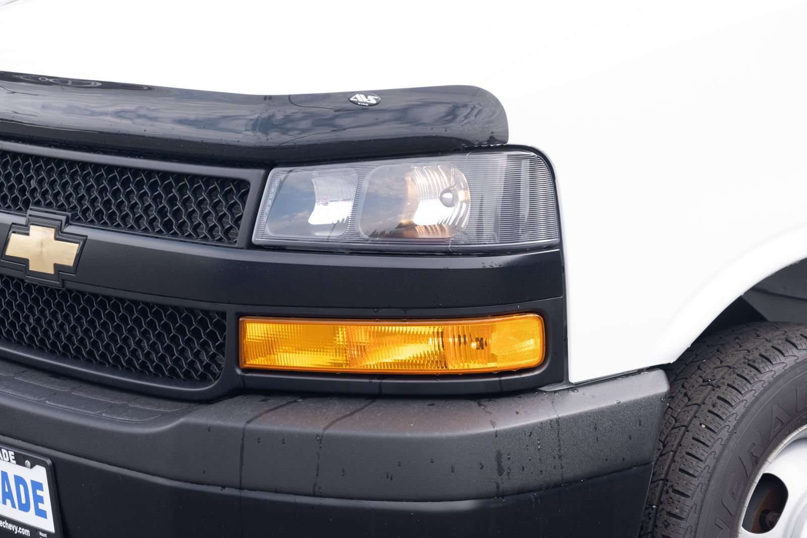 Used 2020 Chevrolet Express 3500 RWD image 11