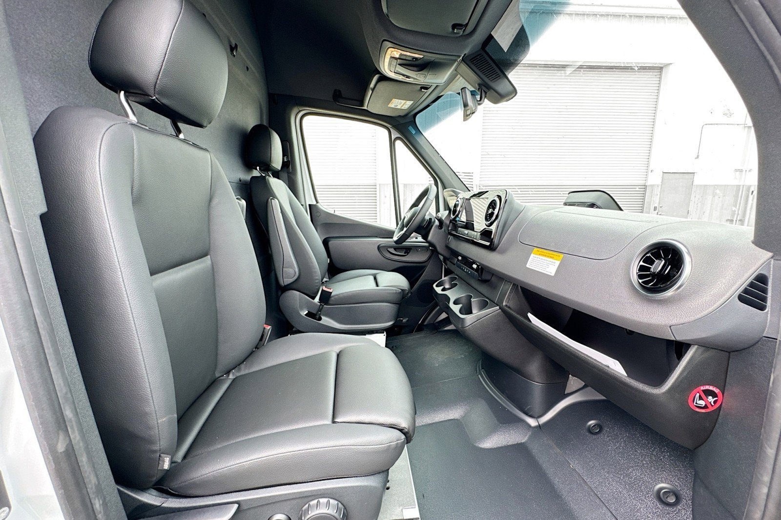 New 2025 Mercedes-Benz Sprinter 2500 image 23