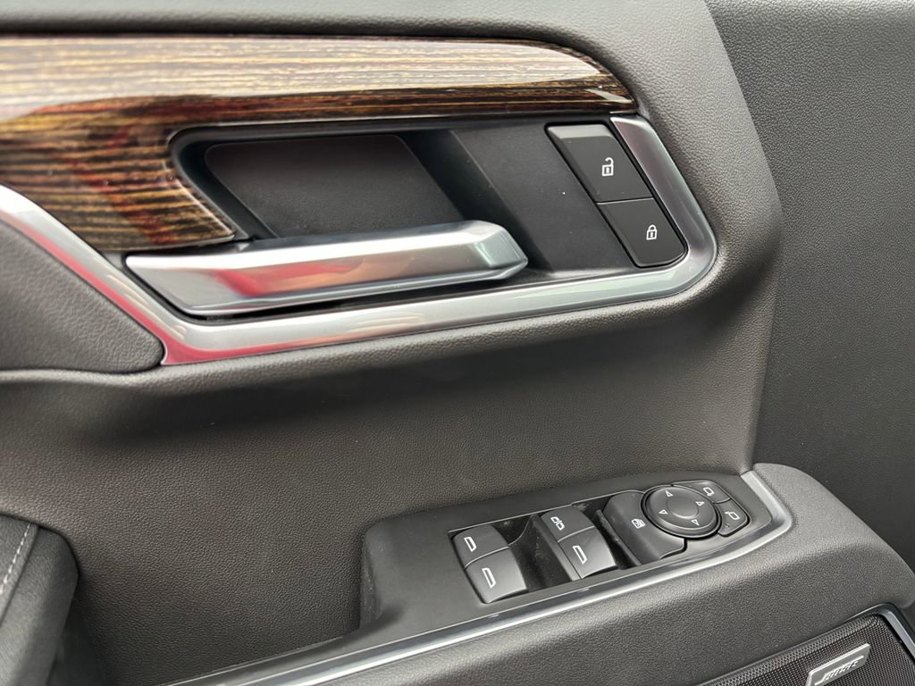 New 2026 GMC Sierra 1500 Elevation w/ Elevation Premium Package image 18