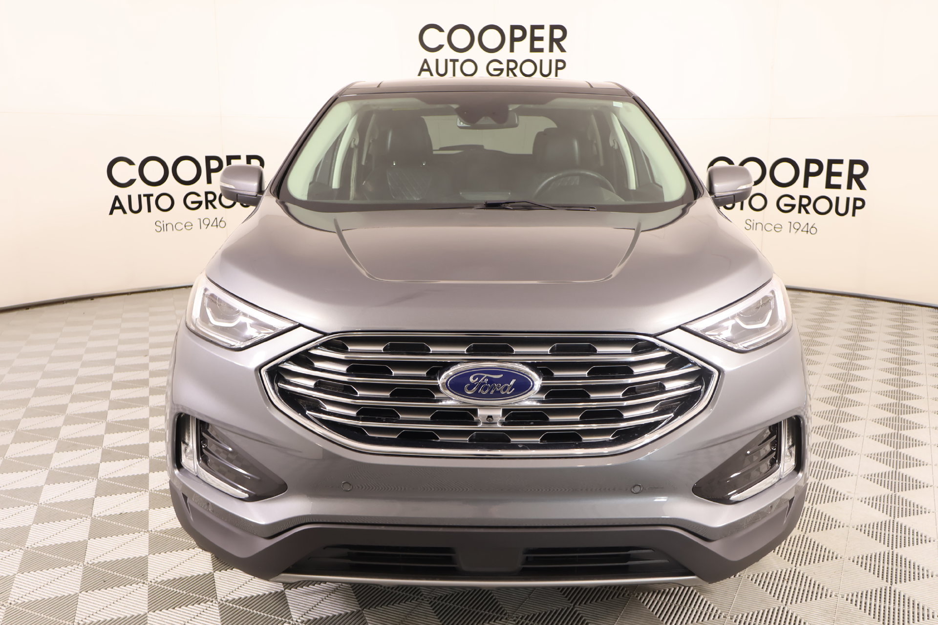 Used 2024 Ford Edge Titanium w/ Equipment Group 301A AWD/4WD image 10