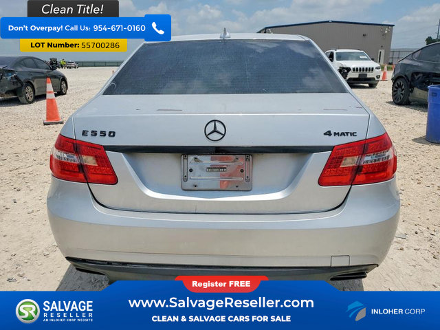 Used 2012 Mercedes-Benz E 550 4MATIC Sedan image 8