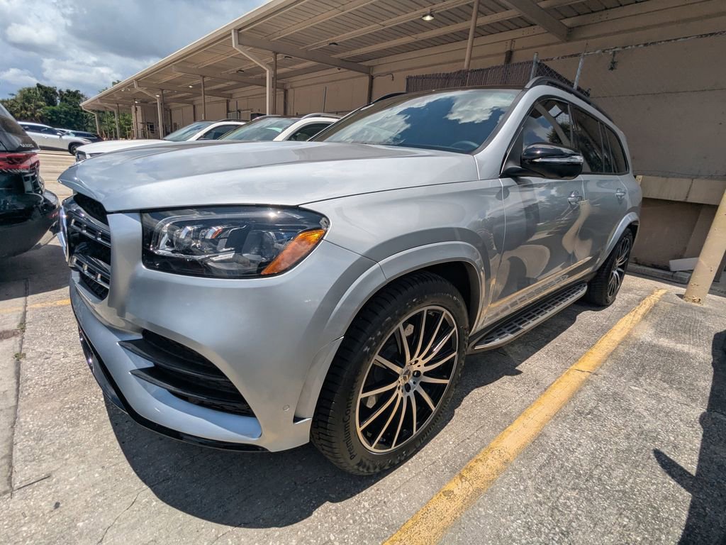 Certified 2022 Mercedes-Benz GLS 450 4MATIC w/ AMG Line Exterior image 19