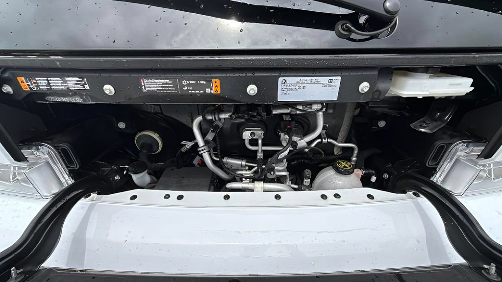 Used 2024 Chevrolet Brightdrop 600 w/ Battery Pack, Max Range AWD/4WD image 34