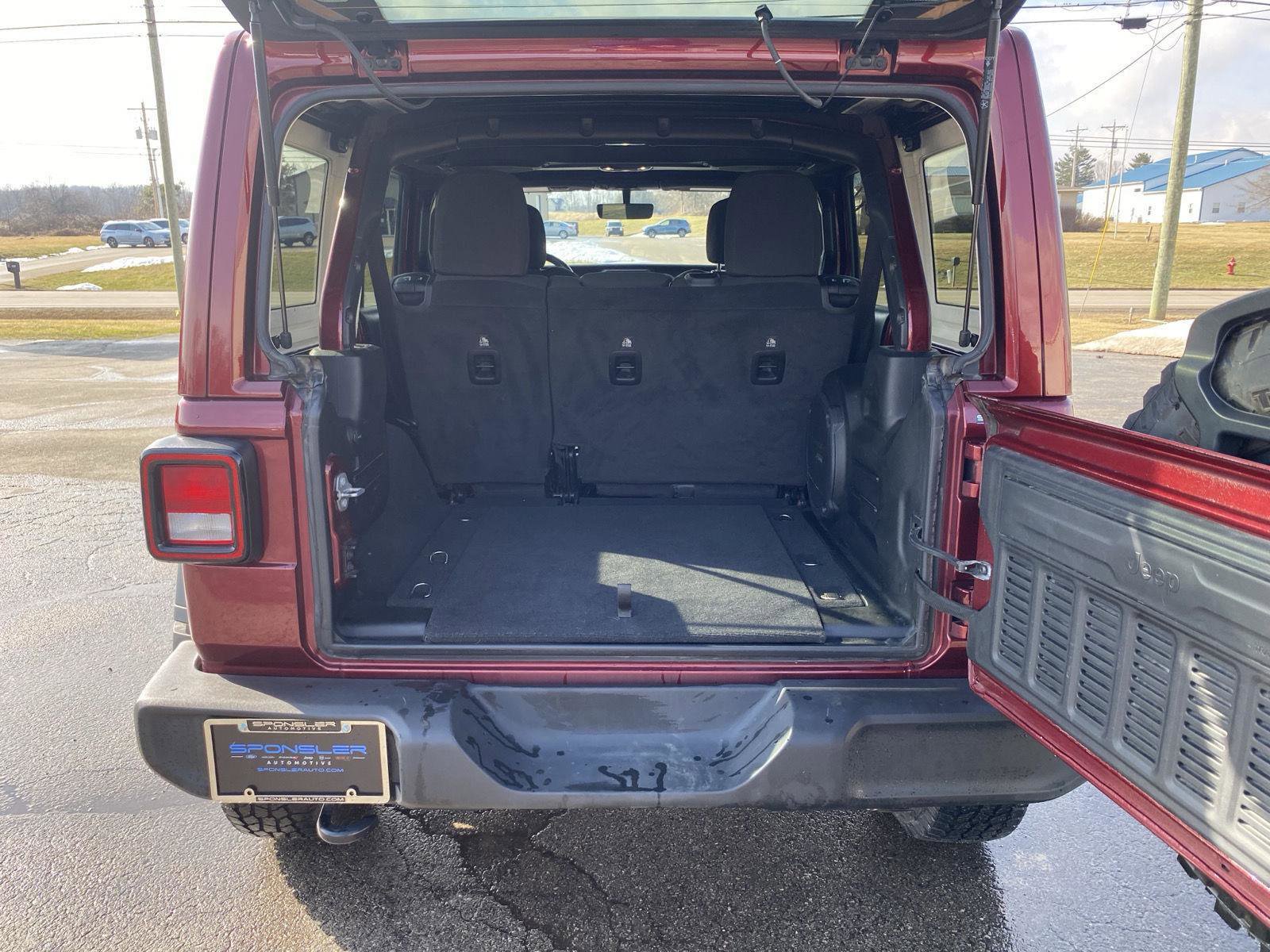 Used 2022 Jeep Wrangler Unlimited Sport image 22