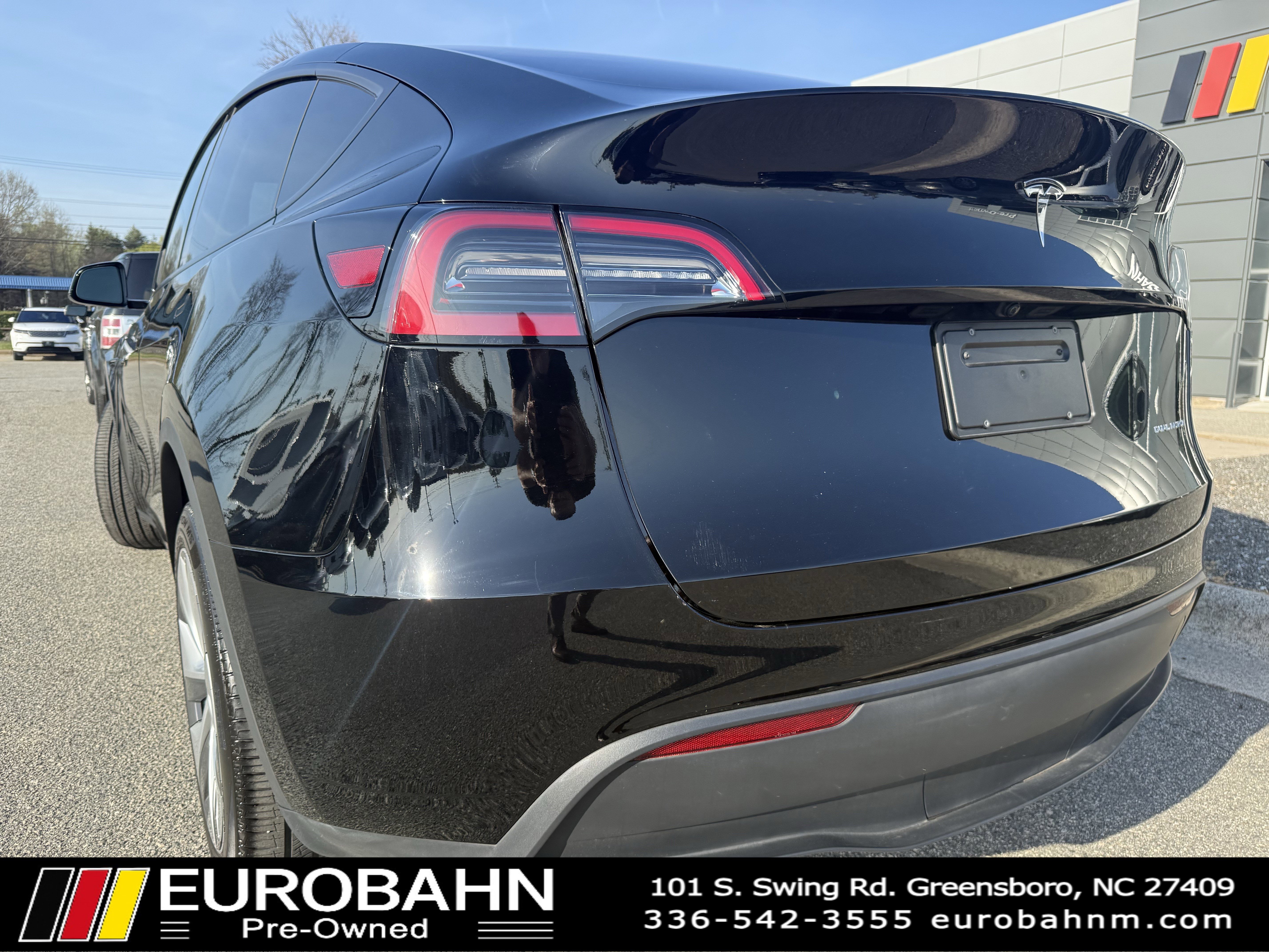 Used 2024 Tesla Model Y Long Range image 3