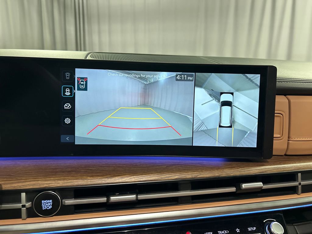 Used 2025 Hyundai Santa Fe Limited image 16