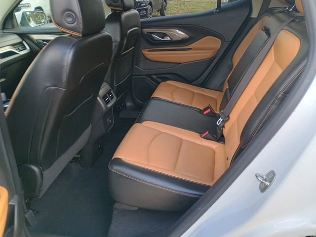Used 2020 GMC Terrain SLT w/ Preferred Package AWD/4WD image 22