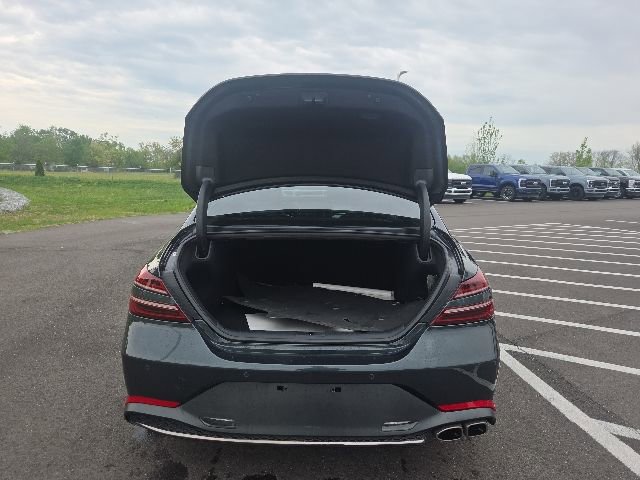 Used 2023 Genesis G70 2.0T w/ Sport Prestige Package RWD image 10