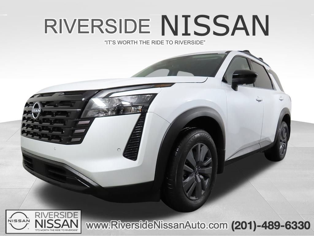 New 2026 Nissan Pathfinder SV