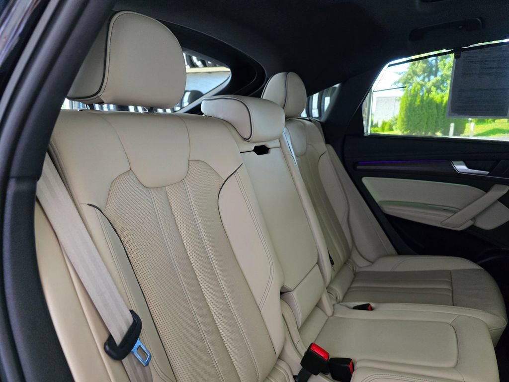 Used 2021 Audi Q5 Prestige w/ Prestige Package AWD/4WD image 29