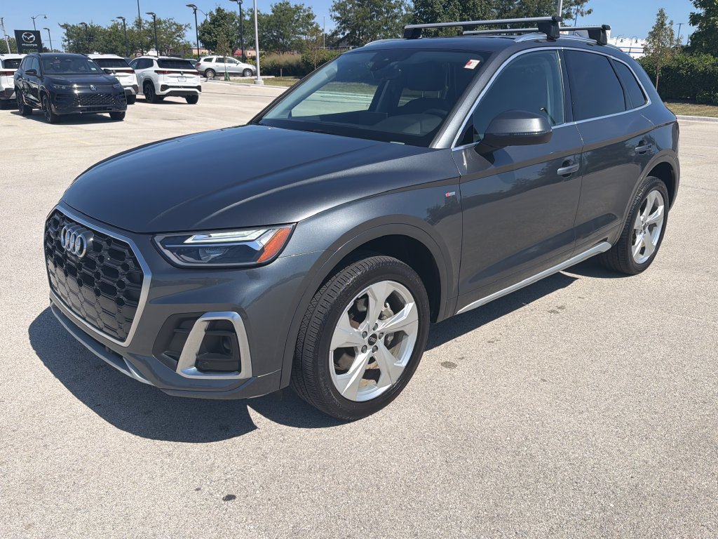 Used 2023 Audi Q5 2.0T Premium Plus w/ Premium Plus Package AWD/4WD image 3