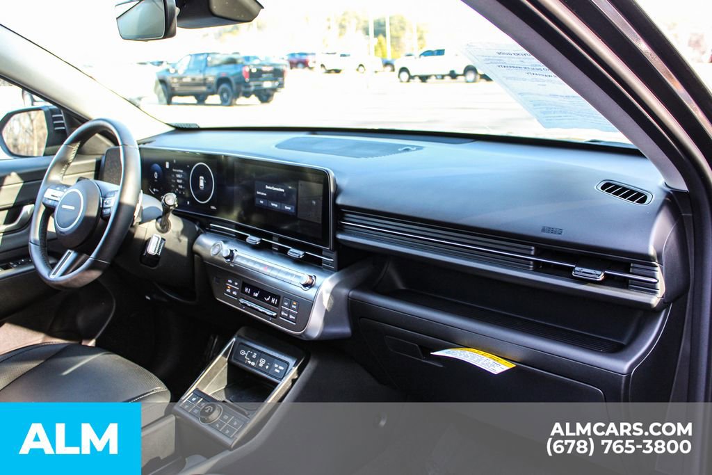 Used 2025 Hyundai Kona Limited image 24