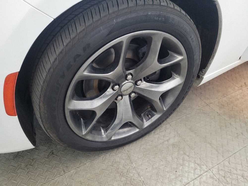 Used 2016 Dodge Charger SXT w/ Plus Group image 31