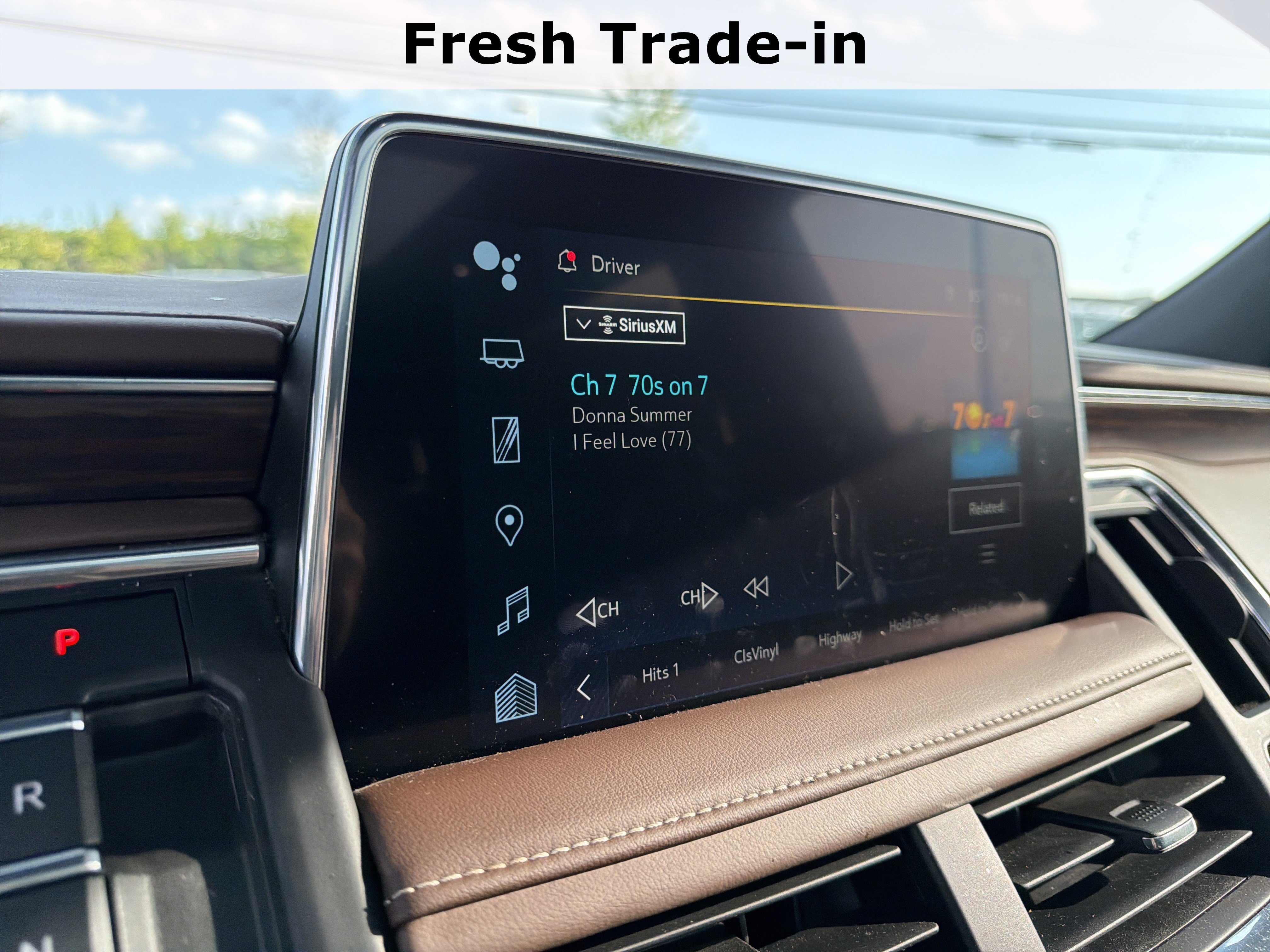 Used 2023 Chevrolet Tahoe High Country AWD/4WD image 16