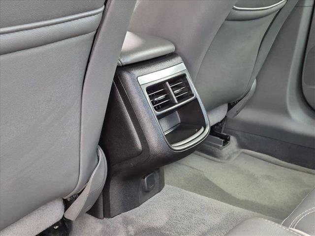 Used 2015 Chevrolet Impala LTZ FWD image 16