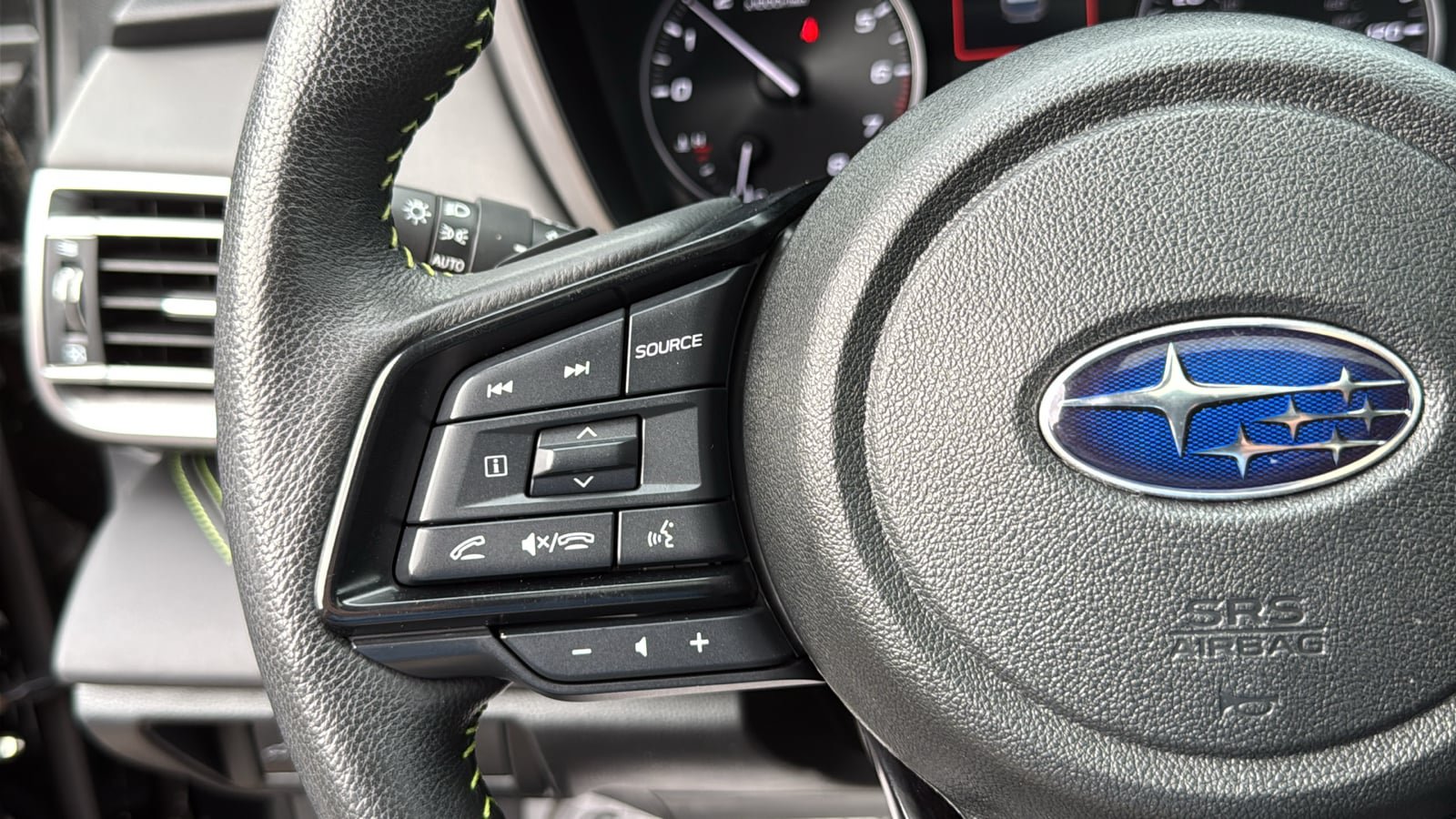 Certified 2024 Subaru Outback Onyx Edition AWD/4WD image 14
