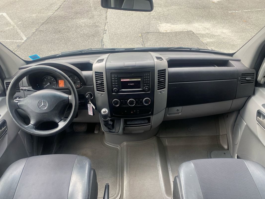 Used 2017 Mercedes-Benz Sprinter 3500 image 23