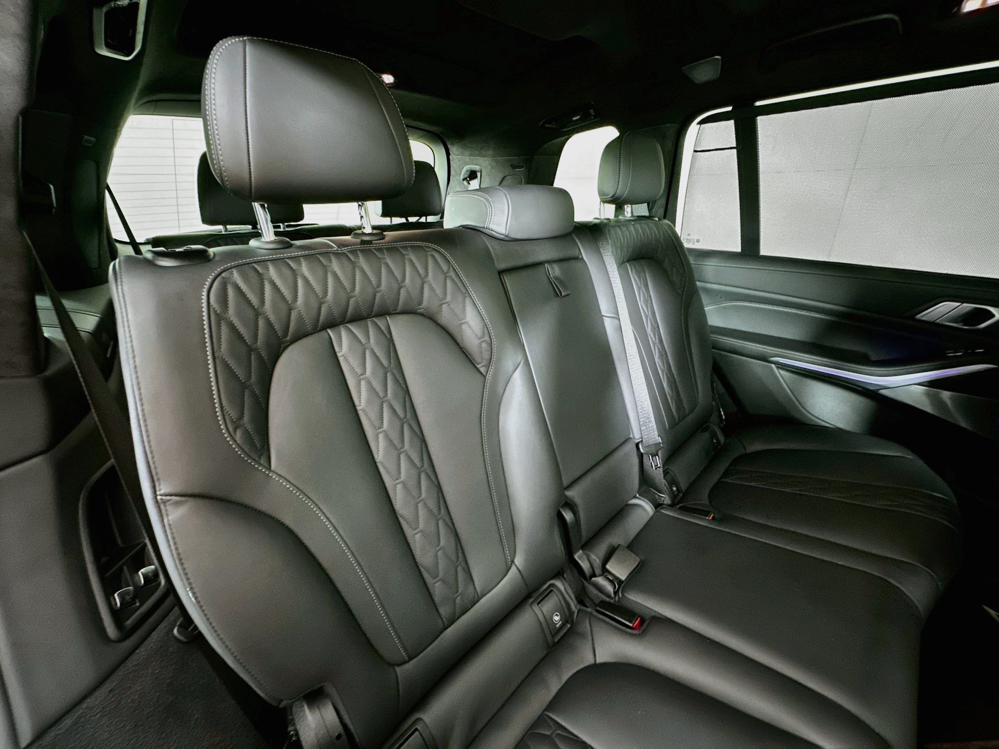 Used 2023 BMW X7 M60i w/ Executive Package AWD/4WD image 29