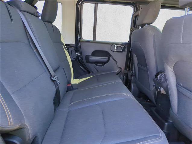 Used 2025 Jeep Wrangler Willys image 18
