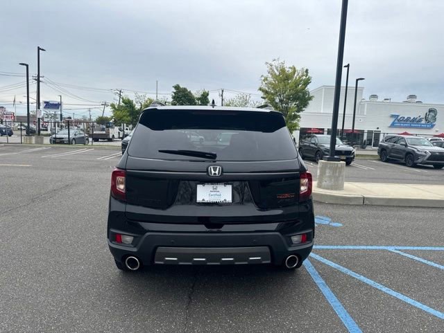 Used 2023 Honda Passport TrailSport image 7