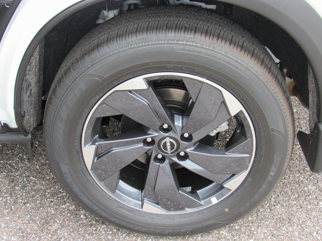 New 2026 Nissan Rogue SV image 8