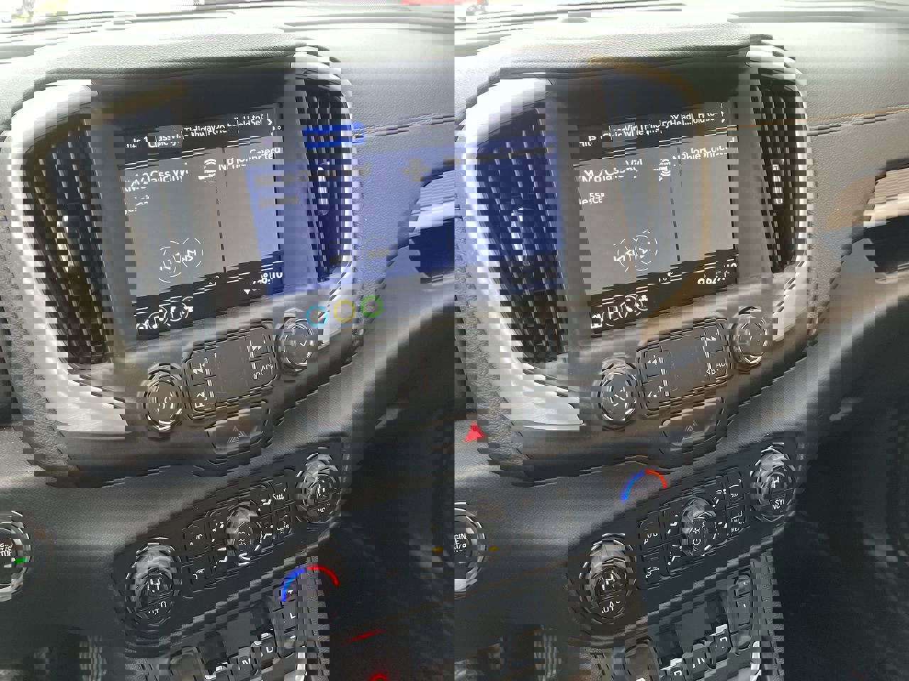 Used 2020 GMC Terrain SLT w/ Preferred Package image 13