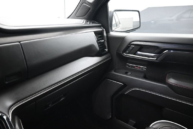 Used 2023 GMC Sierra 1500 AT4X AWD/4WD image 10