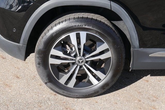 Used 2025 Mercedes-Benz GLA 250 4MATIC image 12
