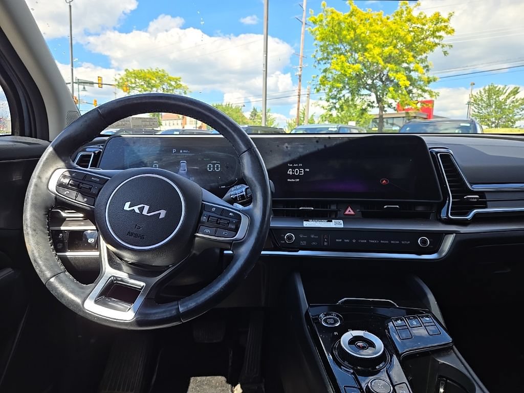 Certified 2023 Kia Sportage EX w/ EX Premium Package AWD/4WD image 38