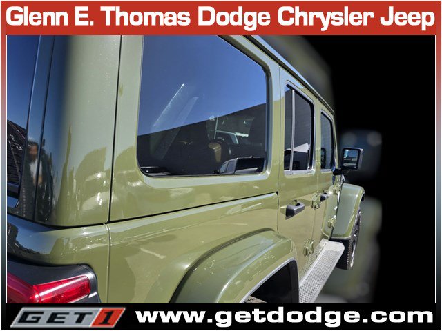 Certified 2022 Jeep Wrangler Unlimited Sahara AWD/4WD image 12