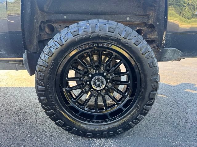 Used 2016 Chevrolet Silverado 2500 LT w/ LT Convenience Package AWD/4WD image 11