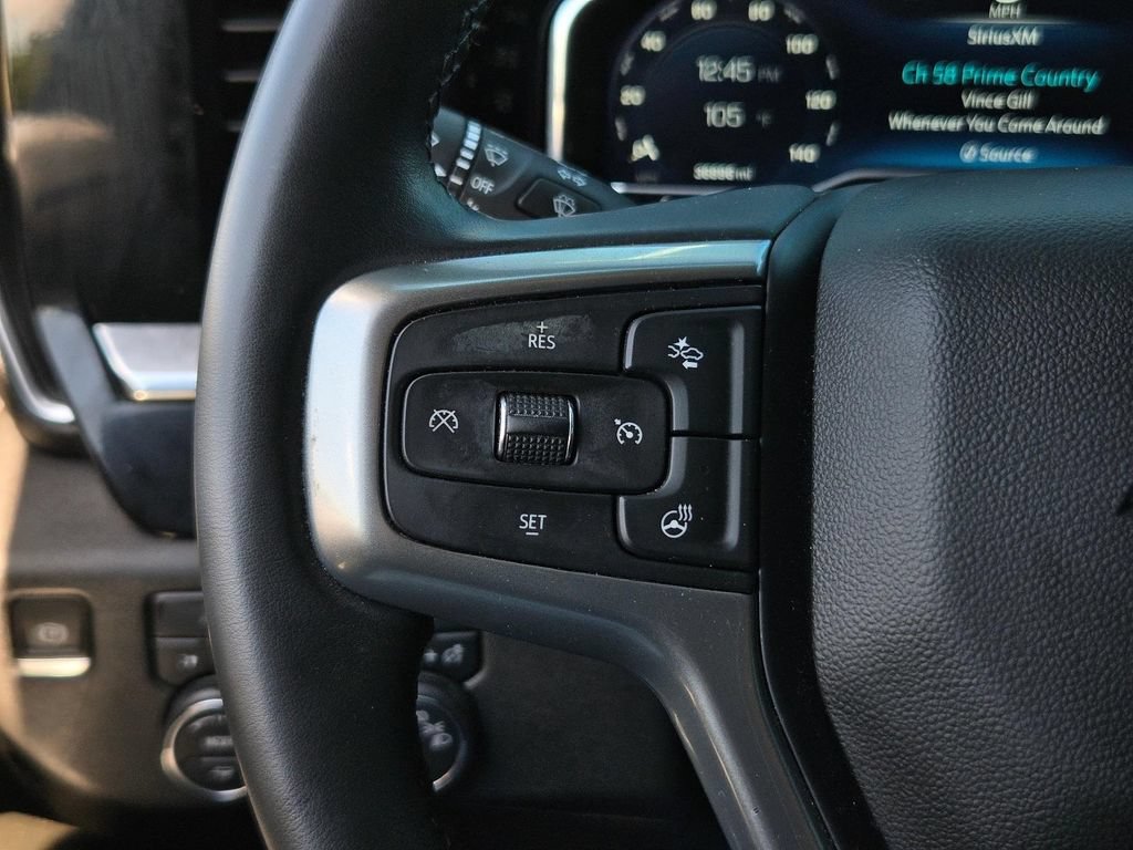Used 2023 Chevrolet Silverado 1500 LT AWD/4WD image 23