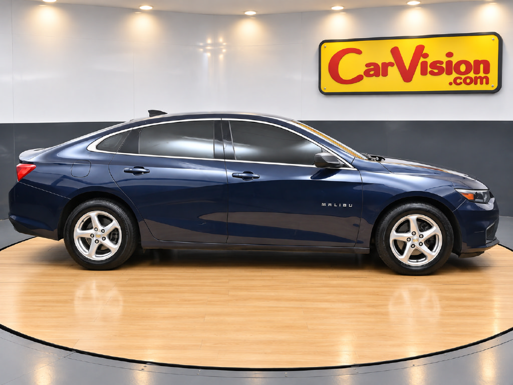 Used 2018 Chevrolet Malibu LS FWD image 5
