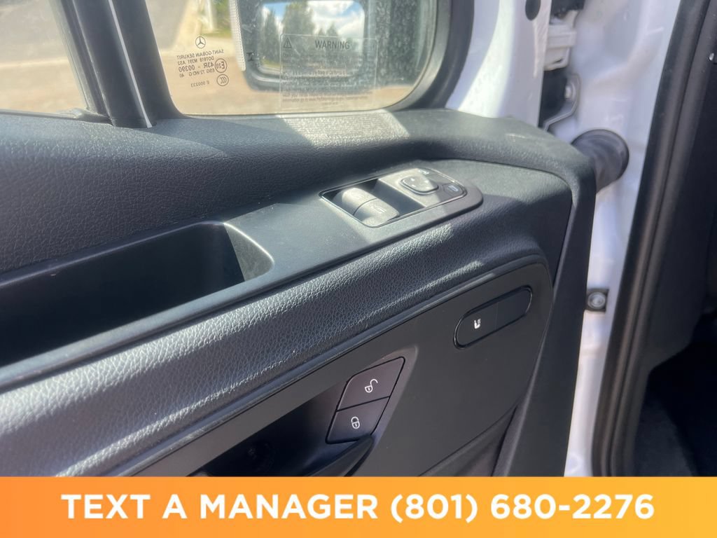 Used 2025 Mercedes-Benz Sprinter 2500 image 13