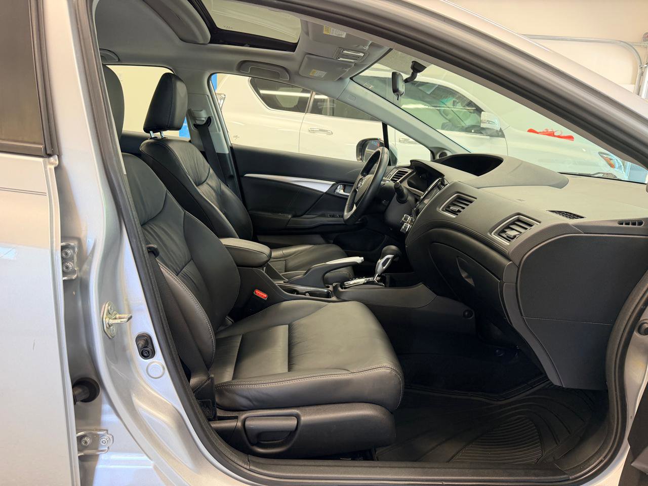 Used 2015 Honda Civic EX-L image 23