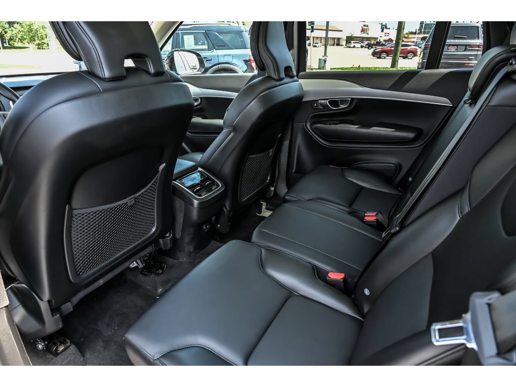 Used 2023 Volvo XC90 B5 Core w/ Climate Package AWD/4WD image 19